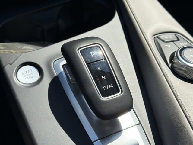 2023 INFINITI QX50 LUXE LUXE FWD Intercooled Turbo Premium Gasoline I-4 2.0 L/122 [22]