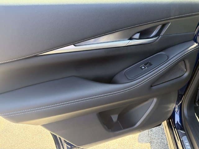 2026 INFINITI QX60 PURE PURE FWD *Ltd Avail* Intercooled Turbo Premium Gasoline I-4 2.0 L/122 [9]