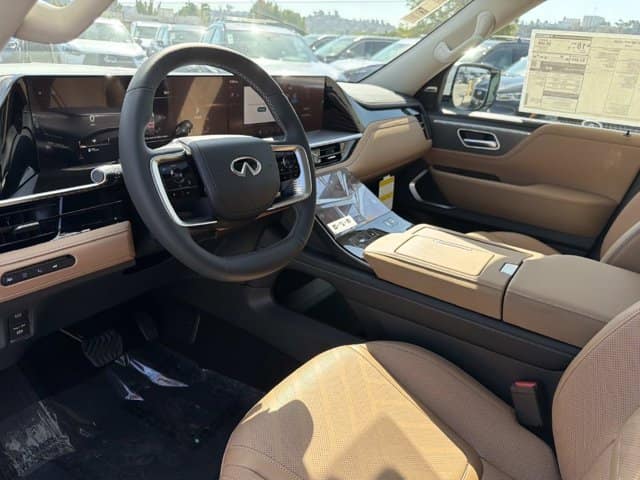2027 INFINITI QX80 LUXE LUXE RWD *Ltd Avail* Twin Turbo Premium Gasoline V-6 3.5 L/213 [16]