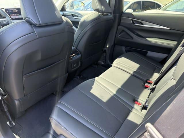 2026 INFINITI QX60 PURE PURE FWD *Ltd Avail* Intercooled Turbo Premium Gasoline I-4 2.0 L/122 [10]