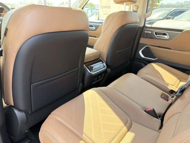 2027 INFINITI QX80 LUXE LUXE RWD *Ltd Avail* Twin Turbo Premium Gasoline V-6 3.5 L/213 [10]