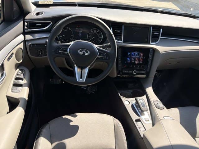 2023 INFINITI QX50 LUXE LUXE FWD Intercooled Turbo Premium Gasoline I-4 2.0 L/122 [7]