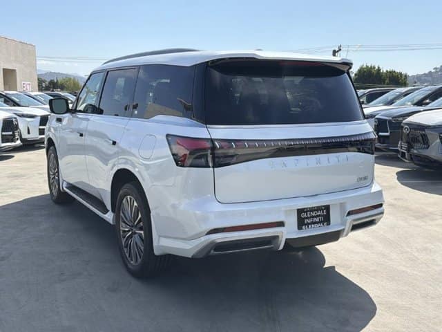 2027 INFINITI QX80 LUXE LUXE RWD *Ltd Avail* Twin Turbo Premium Gasoline V-6 3.5 L/213 [3]