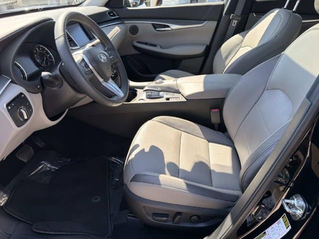 2023 INFINITI QX50 LUXE LUXE FWD Intercooled Turbo Premium Gasoline I-4 2.0 L/122 [14]