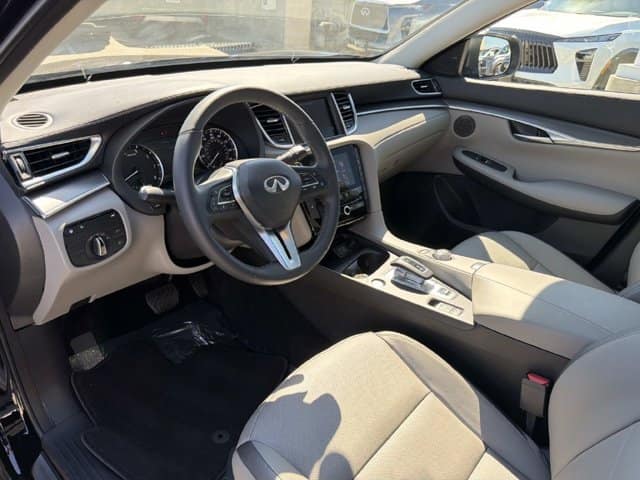 2023 INFINITI QX50 LUXE LUXE FWD Intercooled Turbo Premium Gasoline I-4 2.0 L/122 [13]
