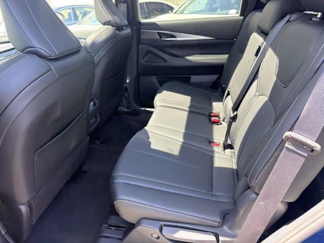 2026 INFINITI QX60 PURE PURE FWD *Ltd Avail* Intercooled Turbo Premium Gasoline I-4 2.0 L/122 [11]