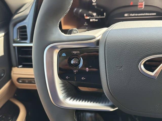 2027 INFINITI QX80 LUXE LUXE RWD *Ltd Avail* Twin Turbo Premium Gasoline V-6 3.5 L/213 [20]