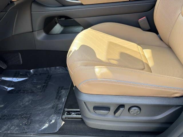 2027 INFINITI QX80 LUXE LUXE RWD *Ltd Avail* Twin Turbo Premium Gasoline V-6 3.5 L/213 [18]