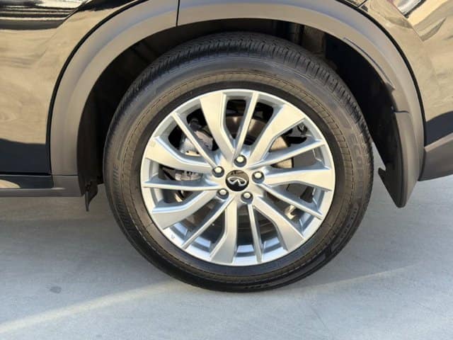 2023 INFINITI QX50 LUXE LUXE FWD Intercooled Turbo Premium Gasoline I-4 2.0 L/122 [6]