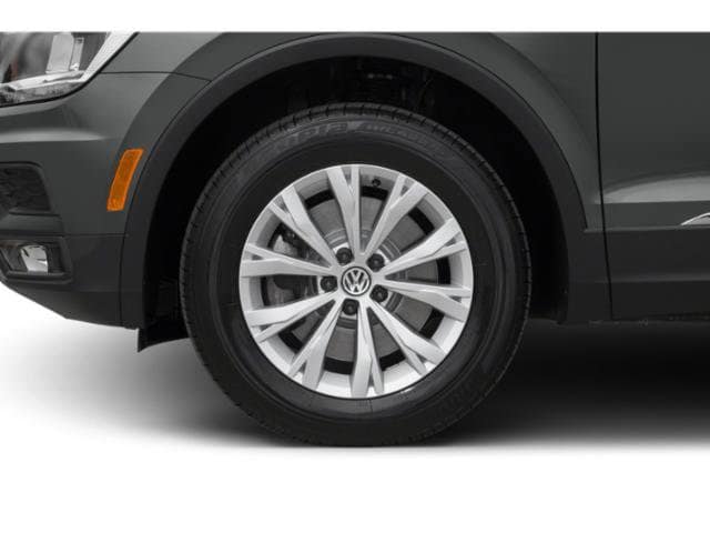 2018 Volkswagen Tiguan S 2.0T S FWD Intercooled Turbo Regular Gasoline I-4 2.0 L/121 [10]