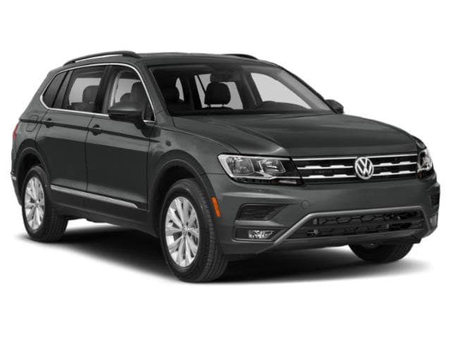 2018 Volkswagen Tiguan S 2.0T S FWD Intercooled Turbo Regular Gasoline I-4 2.0 L/121 [5]