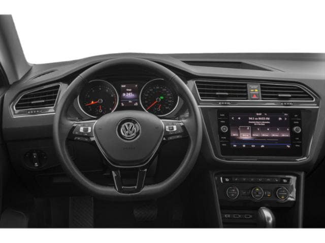 2018 Volkswagen Tiguan S 2.0T S FWD Intercooled Turbo Regular Gasoline I-4 2.0 L/121 [6]