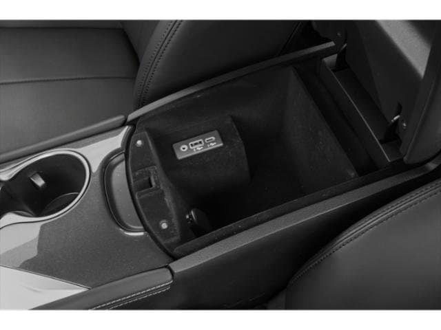 2023 INFINITI Q50 LUXE LUXE RWD Twin Turbo Premium Gasoline V-6 3.0 L/183 [16]