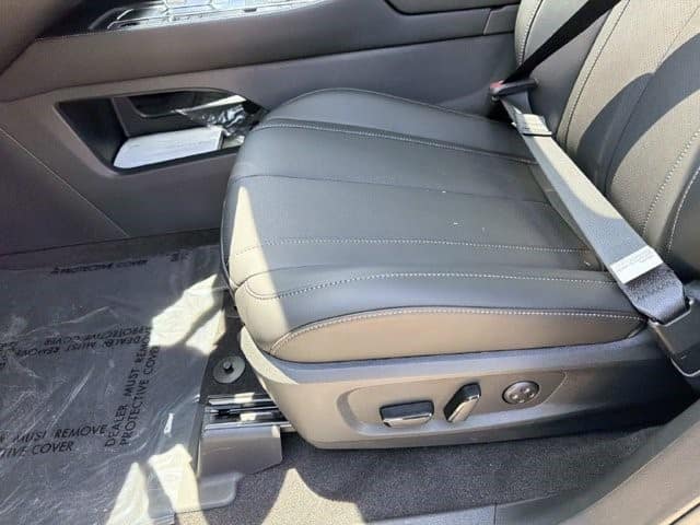 2027 INFINITI QX60 PURE PURE FWD Intercooled Turbo Premium Gasoline I-4 2.0 L/122 [16]