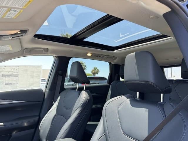 2027 INFINITI QX60 PURE PURE FWD Intercooled Turbo Premium Gasoline I-4 2.0 L/122 [17]