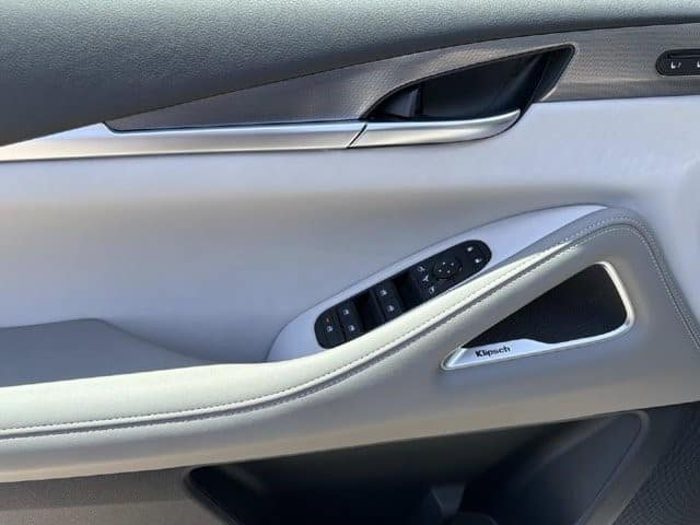 2027 INFINITI QX60 LUXE LUXE FWD Intercooled Turbo Premium Gasoline I-4 2.0 L/122 [13]