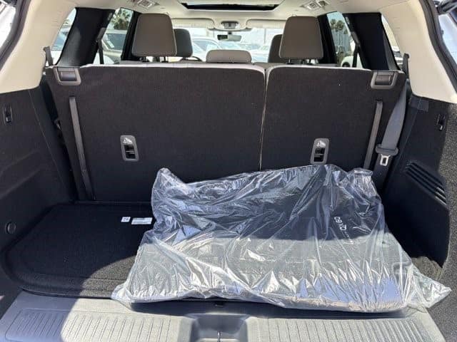 2027 INFINITI QX60 LUXE LUXE FWD Intercooled Turbo Premium Gasoline I-4 2.0 L/122 [7]