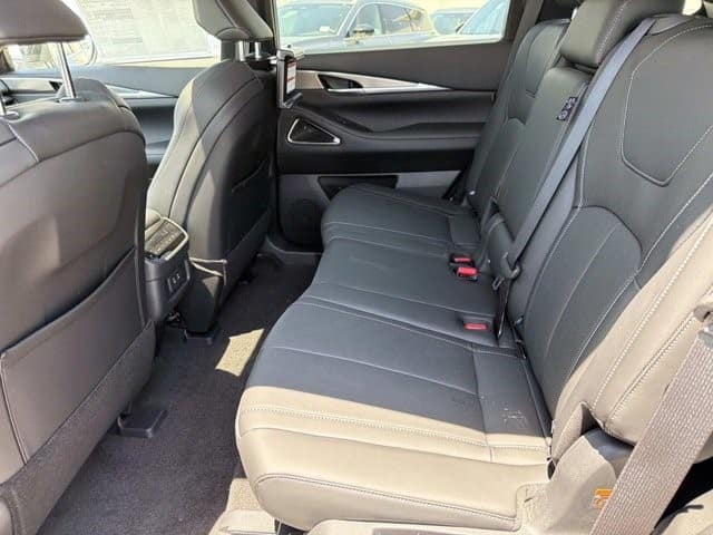 2027 INFINITI QX60 LUXE LUXE FWD Intercooled Turbo Premium Gasoline I-4 2.0 L/122 [11]