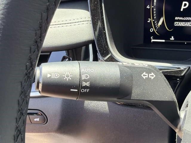 2027 INFINITI QX60 LUXE LUXE FWD Intercooled Turbo Premium Gasoline I-4 2.0 L/122 [27]