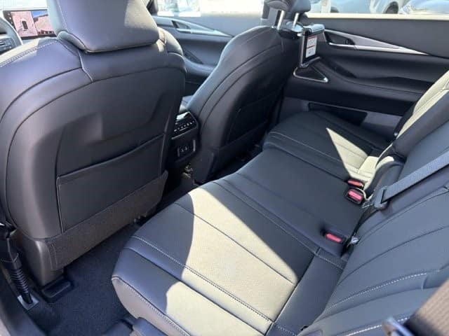 2027 INFINITI QX60 LUXE LUXE FWD Intercooled Turbo Premium Gasoline I-4 2.0 L/122 [9]