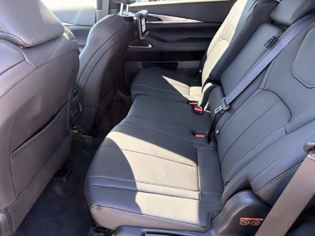 2027 INFINITI QX60 LUXE LUXE FWD Intercooled Turbo Premium Gasoline I-4 2.0 L/122 [10]
