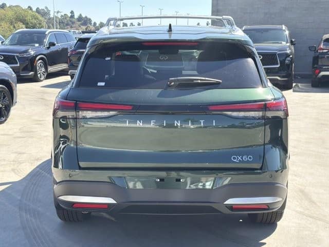 2027 INFINITI QX60 LUXE LUXE FWD Intercooled Turbo Premium Gasoline I-4 2.0 L/122 [4]