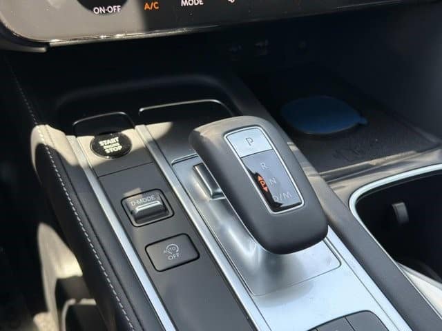 2027 INFINITI QX60 LUXE LUXE AWD Intercooled Turbo Premium Gasoline I-4 2.0 L/122 [24]