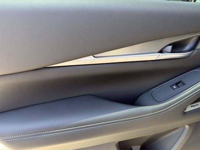2027 INFINITI QX60 LUXE LUXE FWD Intercooled Turbo Premium Gasoline I-4 2.0 L/122 [9]
