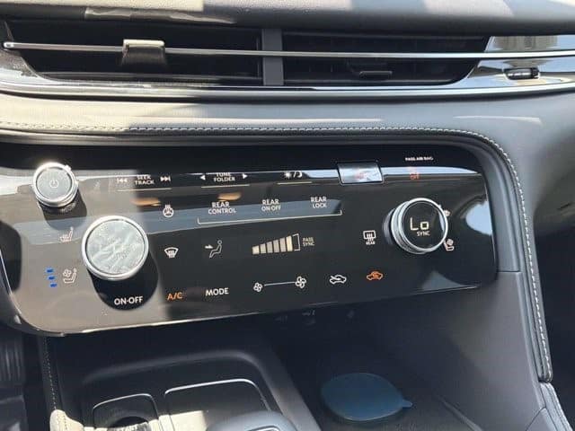 2027 INFINITI QX60 LUXE LUXE FWD Intercooled Turbo Premium Gasoline I-4 2.0 L/122 [20]