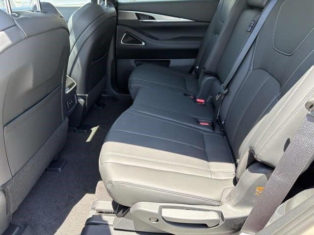 2027 INFINITI QX60 LUXE LUXE FWD Intercooled Turbo Premium Gasoline I-4 2.0 L/122 [11]