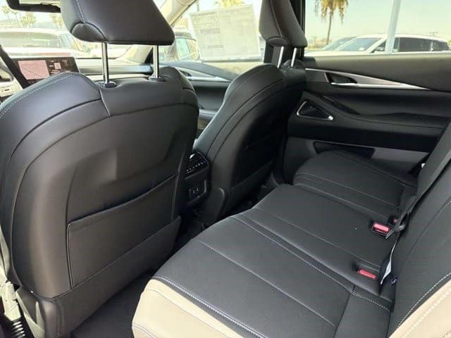 2027 INFINITI QX60 LUXE LUXE FWD Intercooled Turbo Premium Gasoline I-4 2.0 L/122 [11]