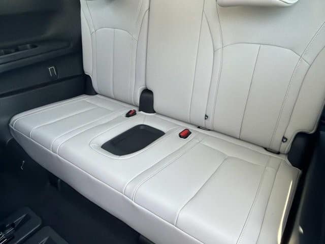 2027 INFINITI QX60 LUXE LUXE FWD Intercooled Turbo Premium Gasoline I-4 2.0 L/122 [12]