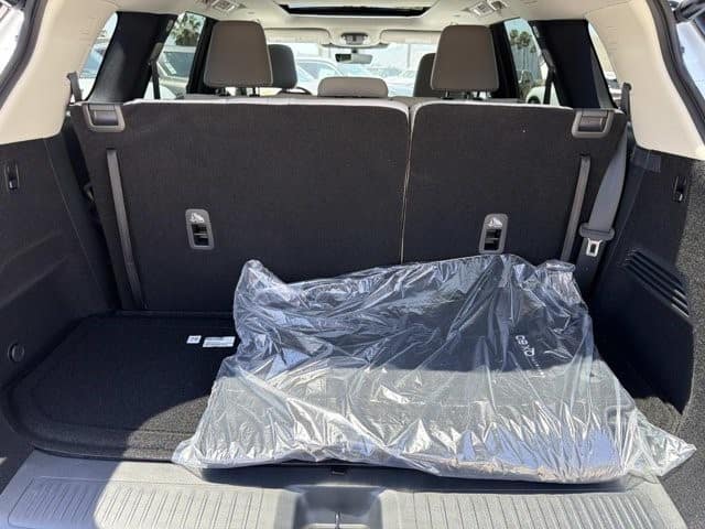 2027 INFINITI QX60 LUXE LUXE FWD Intercooled Turbo Premium Gasoline I-4 2.0 L/122 [7]