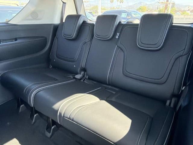 2027 INFINITI QX80 LUXE LUXE RWD *Ltd Avail* Twin Turbo Premium Gasoline V-6 3.5 L/213 [11]