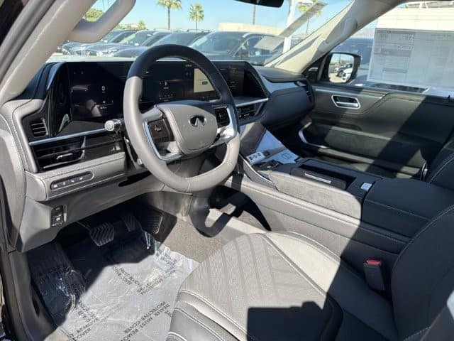 2027 INFINITI QX80 LUXE LUXE RWD *Ltd Avail* Twin Turbo Premium Gasoline V-6 3.5 L/213 [14]