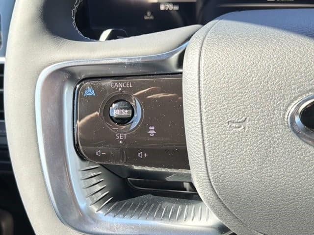 2027 INFINITI QX80 LUXE LUXE RWD *Ltd Avail* Twin Turbo Premium Gasoline V-6 3.5 L/213 [18]