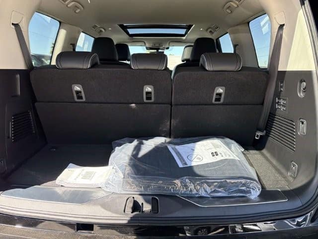 2027 INFINITI QX80 LUXE LUXE RWD *Ltd Avail* Twin Turbo Premium Gasoline V-6 3.5 L/213 [4]