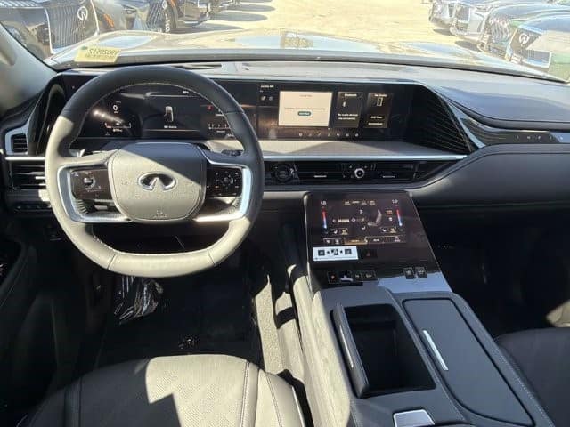 2027 INFINITI QX80 LUXE LUXE RWD *Ltd Avail* Twin Turbo Premium Gasoline V-6 3.5 L/213 [6]