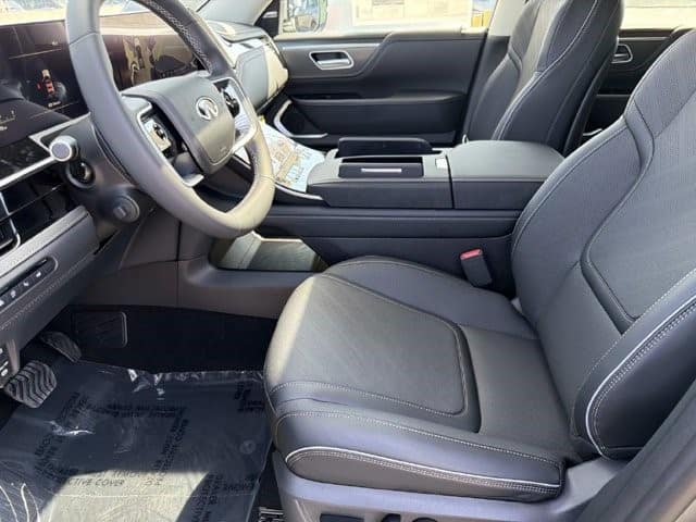 2027 INFINITI QX80 LUXE LUXE RWD *Ltd Avail* Twin Turbo Premium Gasoline V-6 3.5 L/213 [16]