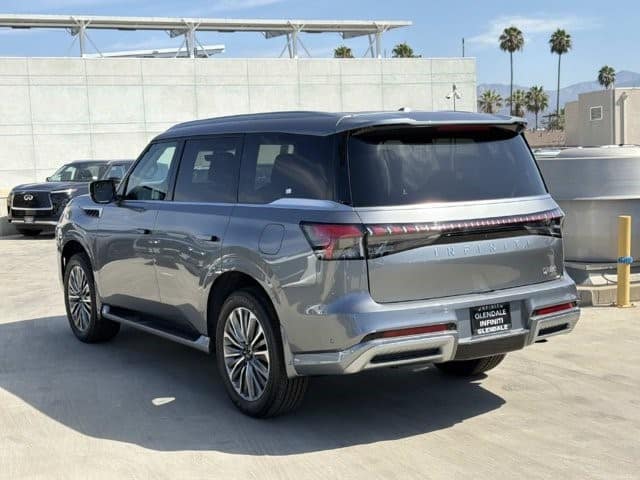 2027 INFINITI QX80 LUXE LUXE RWD *Ltd Avail* Twin Turbo Premium Gasoline V-6 3.5 L/213 [3]