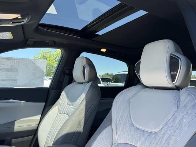 2027 INFINITI QX65 AUTOGRAPH AUTOGRAPH AWD Intercooled Turbo Premium Gasoline I-4 2.0 L/122 [15]