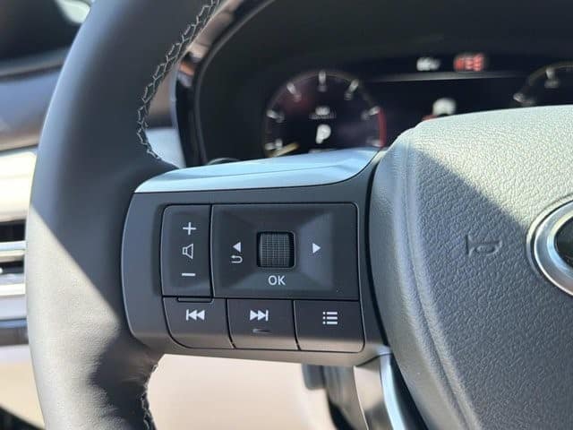 2027 INFINITI QX65 AUTOGRAPH AUTOGRAPH AWD Intercooled Turbo Premium Gasoline I-4 2.0 L/122 [17]