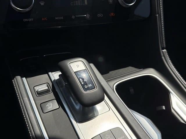 2026 INFINITI QX60 PURE PURE FWD *Ltd Avail* Intercooled Turbo Premium Gasoline I-4 2.0 L/122 [25]
