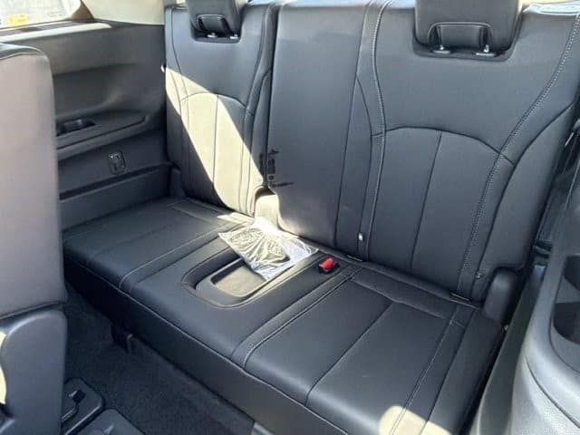 2027 INFINITI QX60 LUXE LUXE FWD Intercooled Turbo Premium Gasoline I-4 2.0 L/122 [12]
