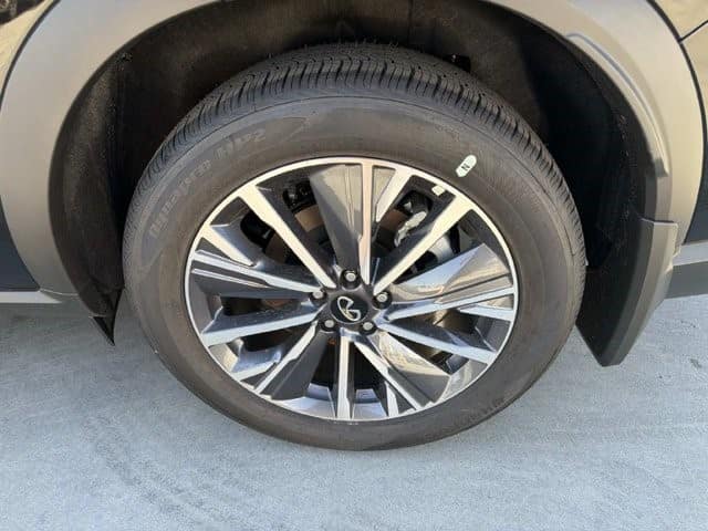 2027 INFINITI QX60 LUXE LUXE FWD Intercooled Turbo Premium Gasoline I-4 2.0 L/122 [7]