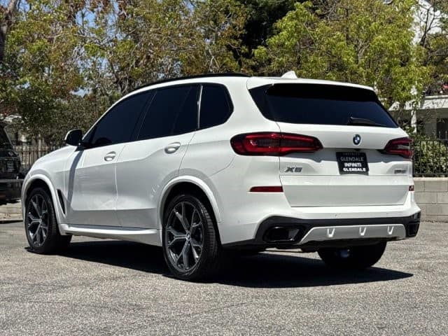 2023 BMW X5 sDrive40i sDrive40i Sports Activity Vehicle Intercooled Turbo Gas/Electric I-6 3.0 L/183 [2]