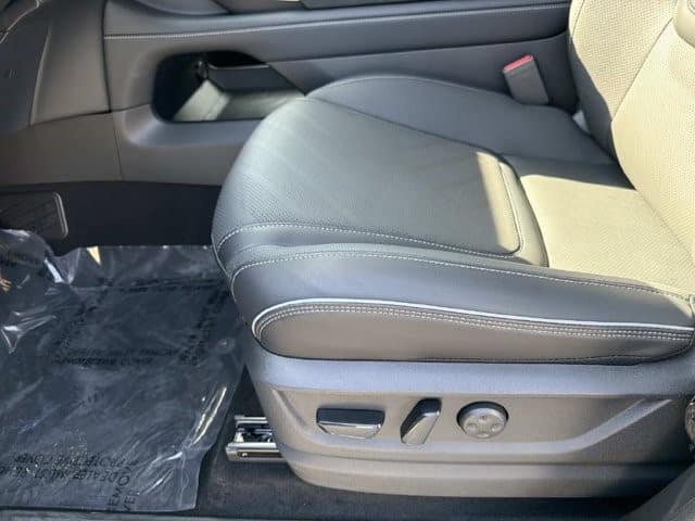 2026 INFINITI QX80 LUXE LUXE RWD Twin Turbo Premium Gasoline V-6 3.5 L/213 [18]