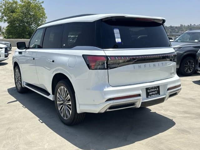 2026 INFINITI QX80 LUXE LUXE RWD Twin Turbo Premium Gasoline V-6 3.5 L/213 [3]