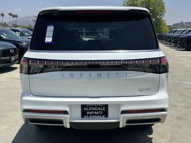 2026 INFINITI QX80 LUXE LUXE RWD Twin Turbo Premium Gasoline V-6 3.5 L/213 [4]