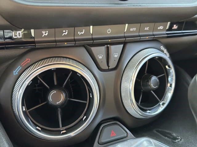 2018 Chevrolet Camaro 1LT 2dr Conv 1LT Gas V6 3.6L/222 [27]